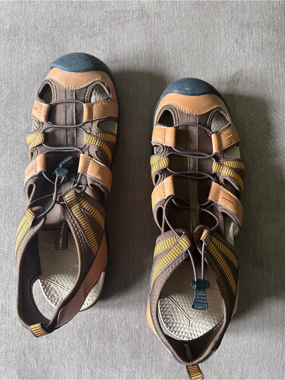 Men's Brown and Tan Closed-Toe Outdoor Sandals NWOT